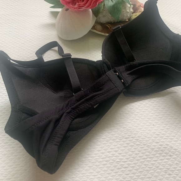 Sexy Rhinestone BodyBra black bra embellished with green acrylic rhinestones π - Picture 3 of 4